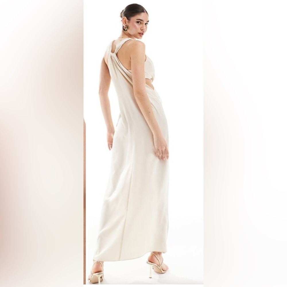 ASOS design satin plunge front maxi US 10 - Picture 3 of 7